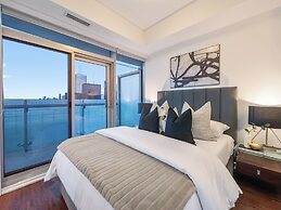 Stallion Suites Opp CN Tower & Scotiabank Arena