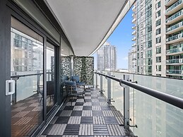 Stallion Suites Opp CN Tower & Scotiabank Arena