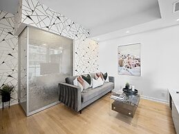 Stallion Suites Opp CN Tower & Scotiabank Arena