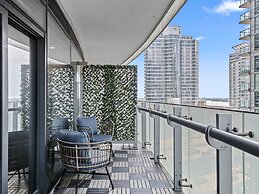 Stallion Suites Opp CN Tower & Scotiabank Arena