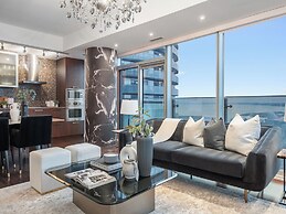 Stallion Suites Opp CN Tower & Scotiabank Arena