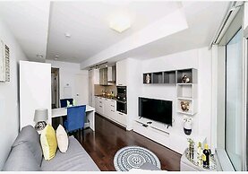 Stallion Suites Opp CN Tower & Scotiabank Arena