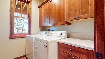 Graystone #2024 4 Bedroom Home by RedAwning