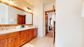 Graystone #2024 4 Bedroom Home by RedAwning