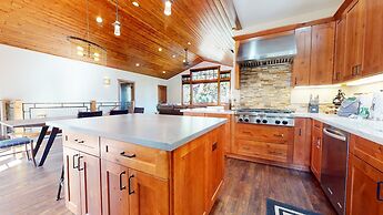 Graystone #2024 4 Bedroom Home by RedAwning