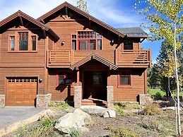 Graystone #2024 4 Bedroom Home by RedAwning