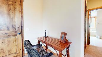 Graystone #2024 4 Bedroom Home by RedAwning