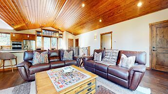 Graystone #2024 4 Bedroom Home by RedAwning