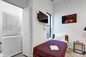 Chicago Second Floor Studio by 747 Lofts