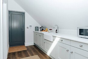 The Woodpecker - 1 Bedroom Annexe