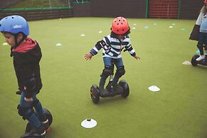 Seaside 8-person Caravan at Rockley Park