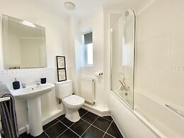 Modern 2 Bed Apartment on Northumberland Coastline