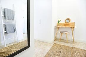 Ice Cream Call Apartment