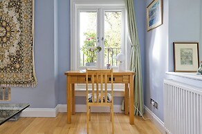 A Hampstead Retreat
