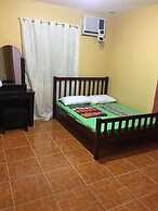 Pines Mansion II House