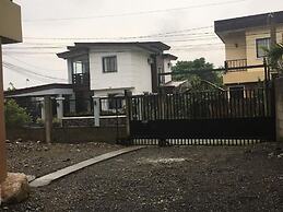 Pines Mansion II House