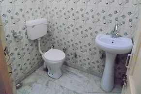 Goroomgo Varanasi Paradise Varanasi