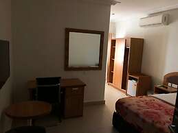 Animens Hotel Takoradi