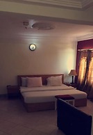 Animens Hotel Takoradi