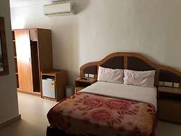 Animens Hotel Takoradi