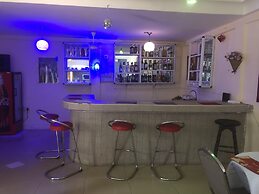 Animens Hotel Takoradi