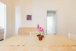 2850 Residence Bellavista - App 4 PP by Barbarhouse