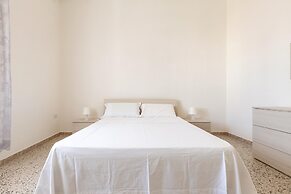 2850 Residence Bellavista - App 4 PP by Barbarhouse