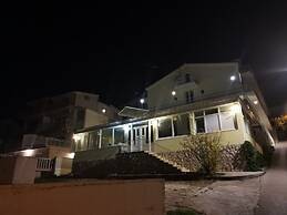 Villa Four Pearls