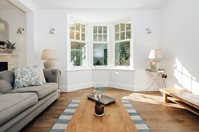 Woodvale Retreat - Sleeps 20