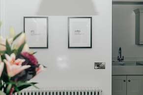 Woodvale Retreat - Sleeps 20