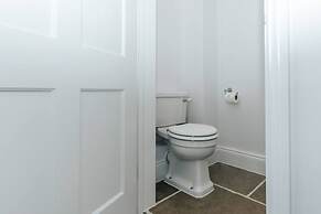 Woodvale Retreat - Sleeps 20