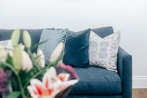 Woodvale Retreat - Sleeps 20