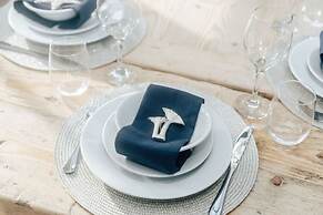 Woodvale Retreat - Sleeps 20