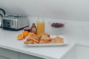 Woodvale Retreat - Sleeps 20