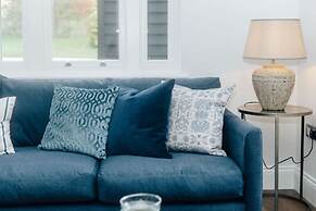 Woodvale Retreat - Sleeps 20