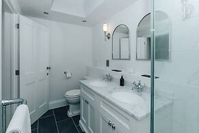 Woodvale Retreat - Sleeps 20