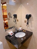SM HOTEL PLUS