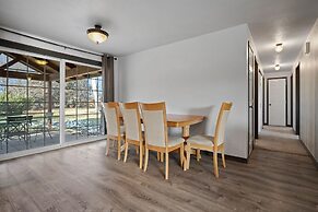 Eastside Acres 3 Bedroom Home by Redawning