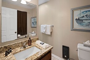 Eastside Acres 3 Bedroom Home by Redawning