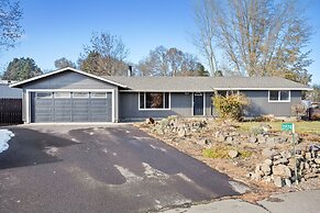 Eastside Acres 3 Bedroom Home by Redawning