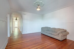 Beautiful 6BR Apt Near Olympic Stadium