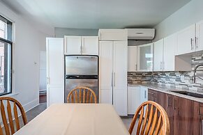 Beautiful 6BR Apt Near Olympic Stadium