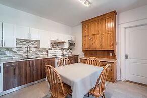 Beautiful 6BR Apt Near Olympic Stadium