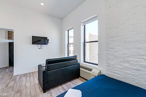 Chicago Third Floor Studio by 747 Lofts