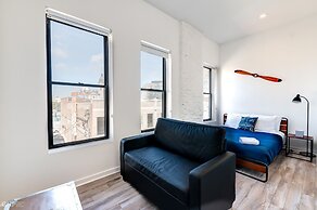 Chicago Third Floor Studio by 747 Lofts