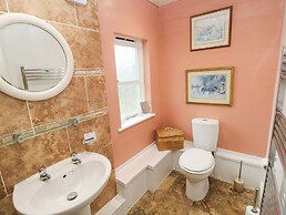 Equine Studio Annexe