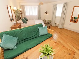 Equine Studio Annexe