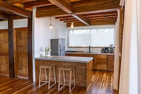 Blue Mist Hotel & Beach Club