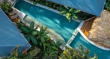 Blue Mist Hotel & Beach Club