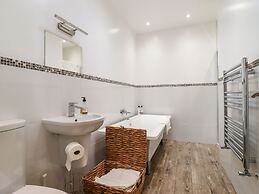 Dreamwood Lodge